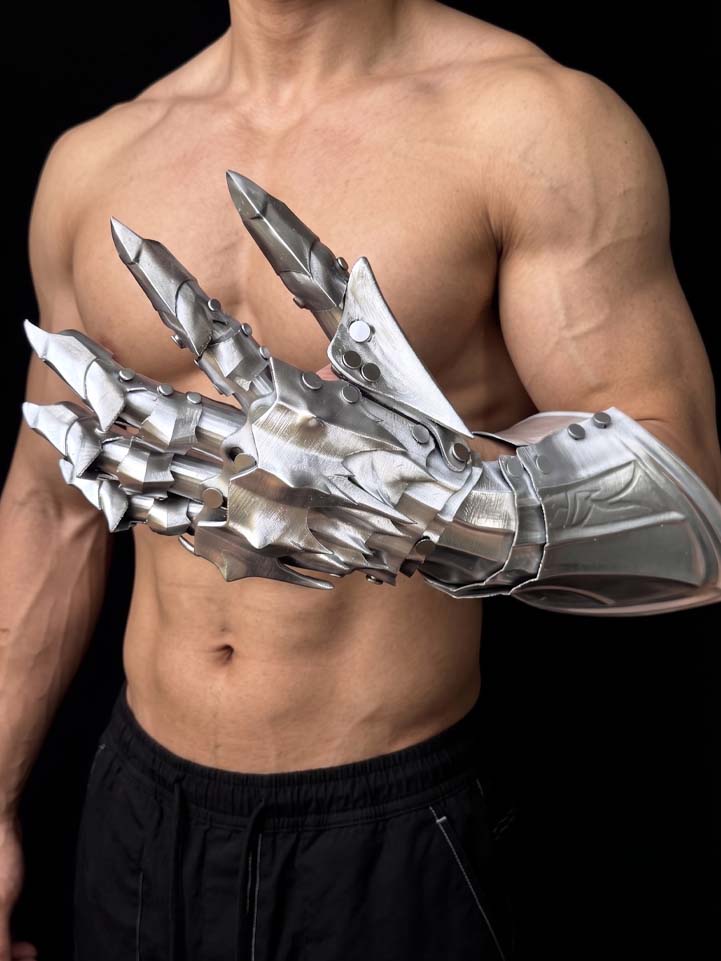 [Dragon Knight] Medieval Knight Hand Model Prop, Customizable Size, Armor, Vintage, Medieval, Gift, Hand of Ares
